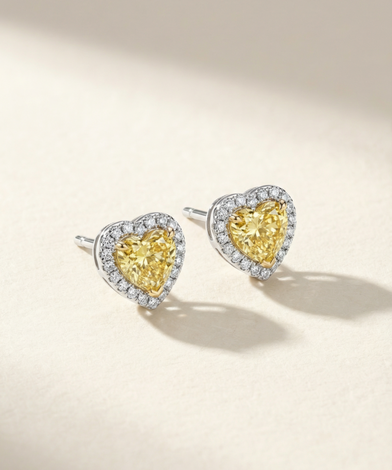 Heart Earrings in K18 Gold with Yellow Diamonds