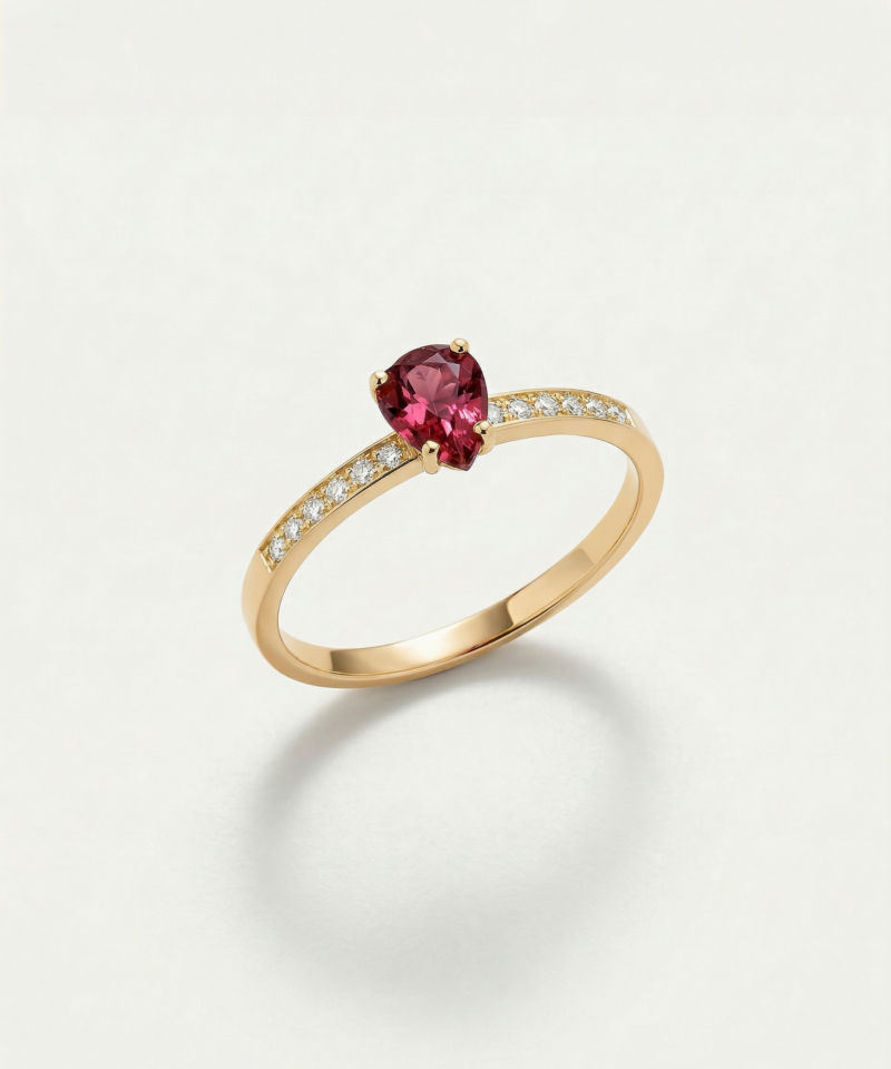 Pear-Cut Tourmaline Ring K14 Yellow Gold