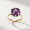 Cushion-Cut Garnet, Sapphire & Diamond Ring in K18 Yellow Gold - Image 2