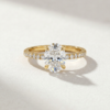 1.49ct Oval-Cut Diamond Pavé Ring in K18 Yellow Gold - Image 2