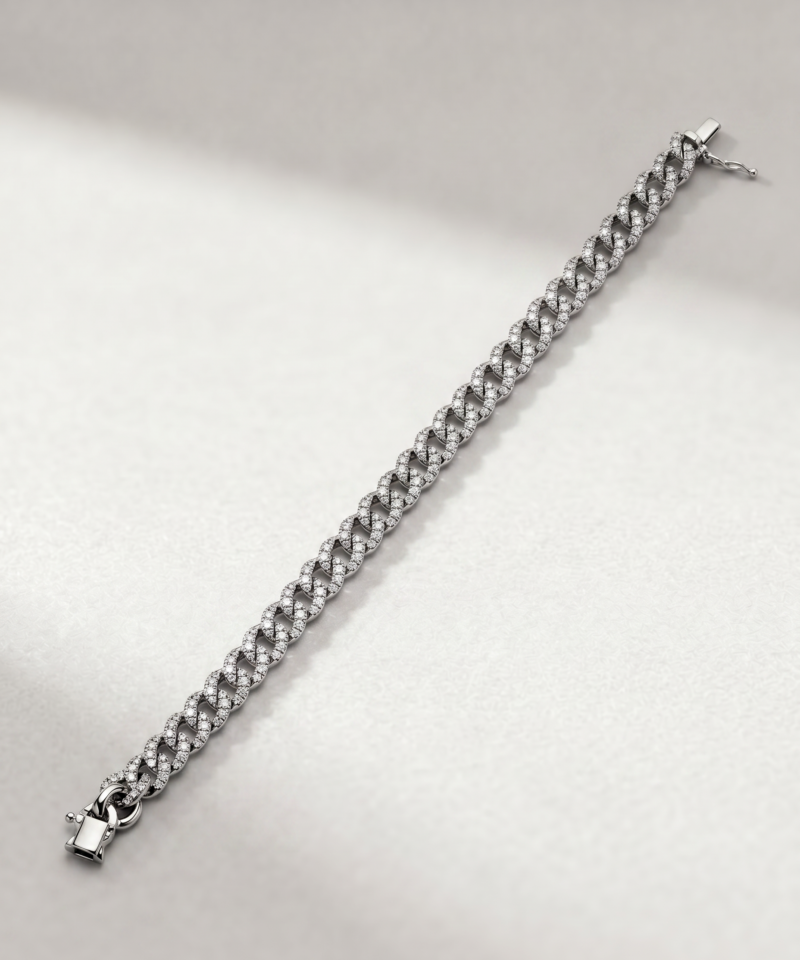 Pavé Diamond Cuban Link Bracelet in K18 White Gold