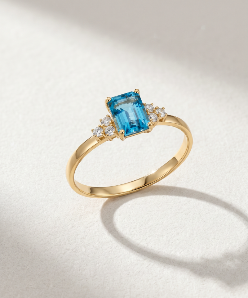 Emerald-Cut Blue Topaz & Cubic Zirconia Ring in K14 Yellow Gold