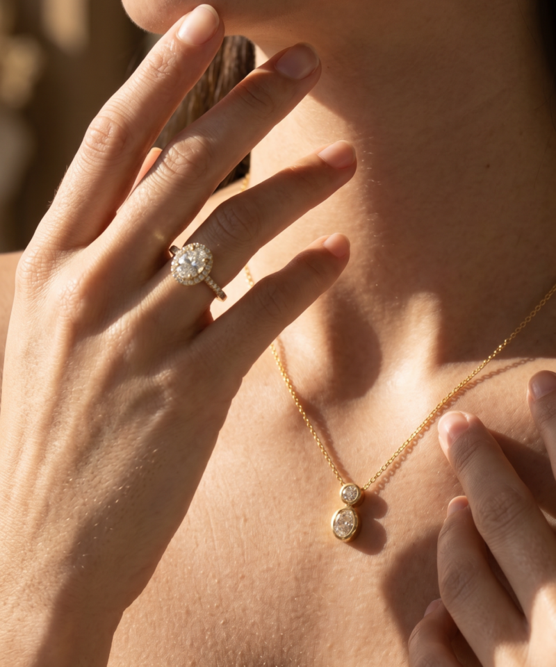 Alternative view of Round & Oval-Cut Diamond Duo Necklace in K18 Yellow Gold