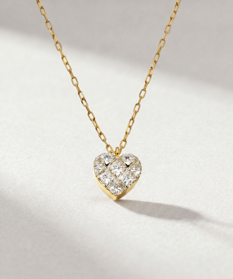 Diamond Heart Necklace in K18 Yellow Gold