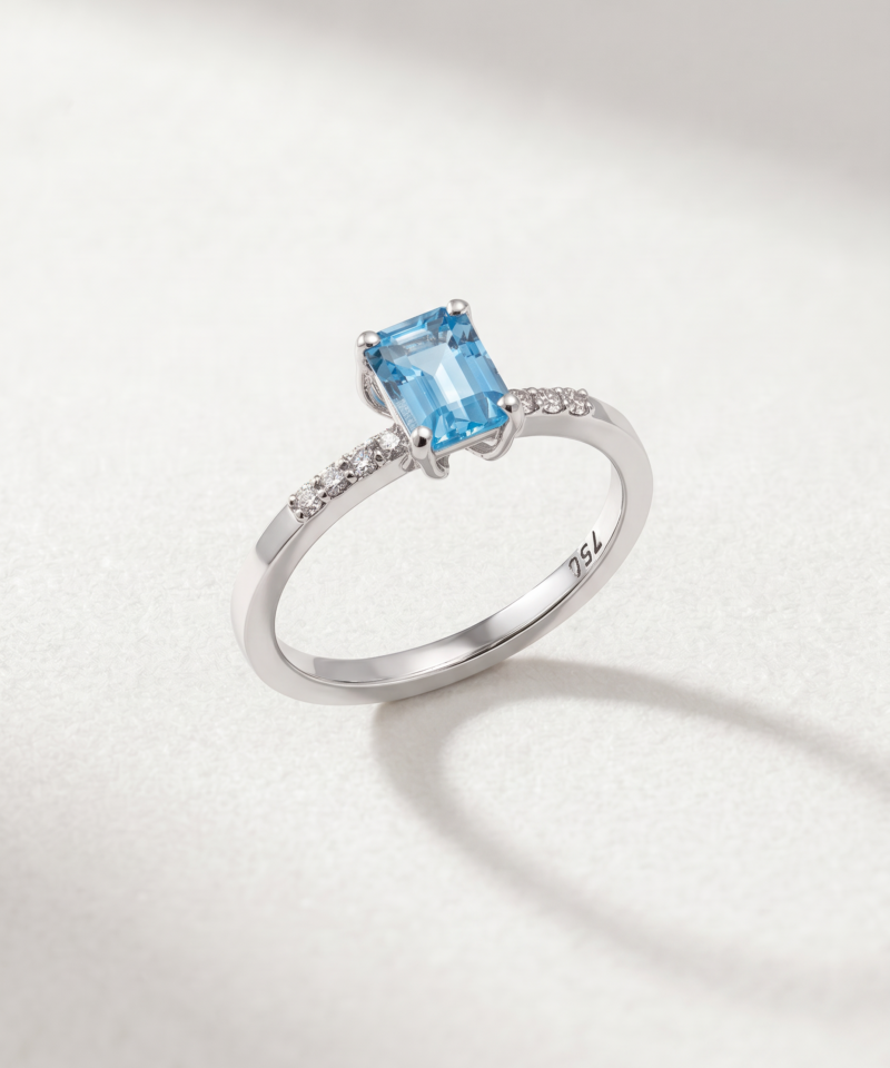 Emerald-Cut Blue Topaz Ring with Diamond Shoulders in K18 White Gold